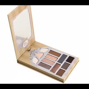 NEW!! Pretty Vulgar Eyeshadow Palette